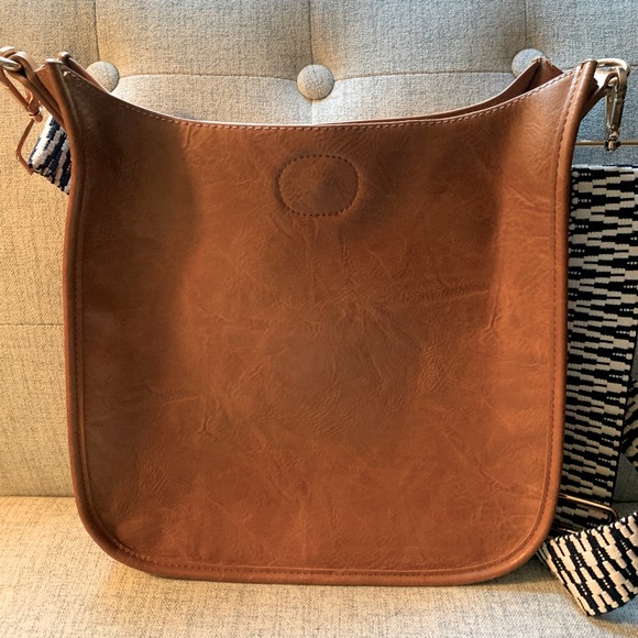 Ahdorned Camel Crossbody Bag with Strap - Picture 12 of 14